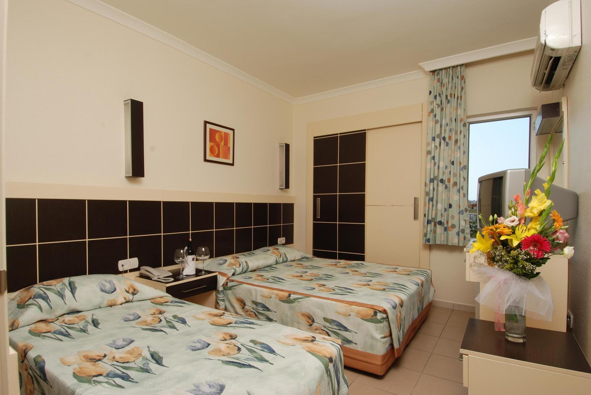 Okan Tower Apart Hotel Alanya Buitenkant foto